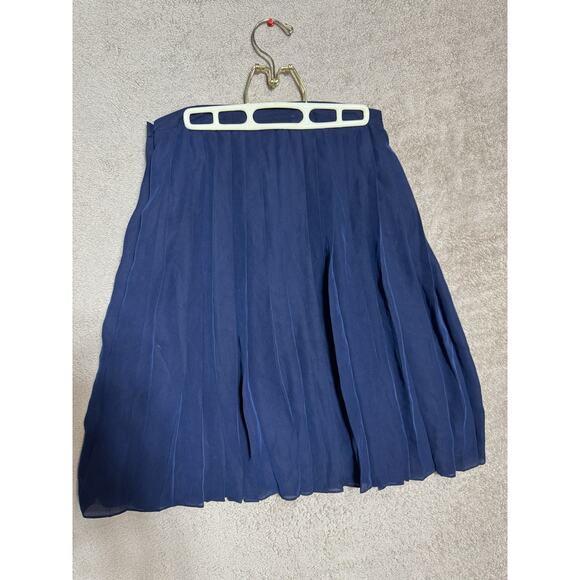 Lauren Ralph Lauren Dresses & Skirts - VTG Y2k Lauren Ralph Lauren Navy Pleated Silk Skirt Sz 10, Lined Preppy Academia